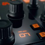 Kontrol X1 + Kontrol stand bundlle - Afbeelding 2